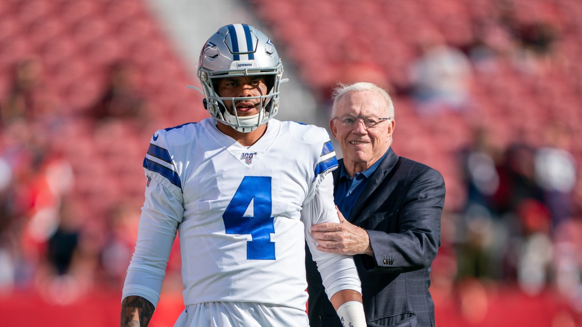 Dallas Cowboys quarterback Dak Prescott